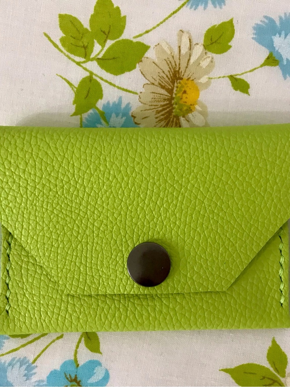 Handmade Genuine Lime 🍋‍🟩 Green Leather Envelope Wallet Cardholder